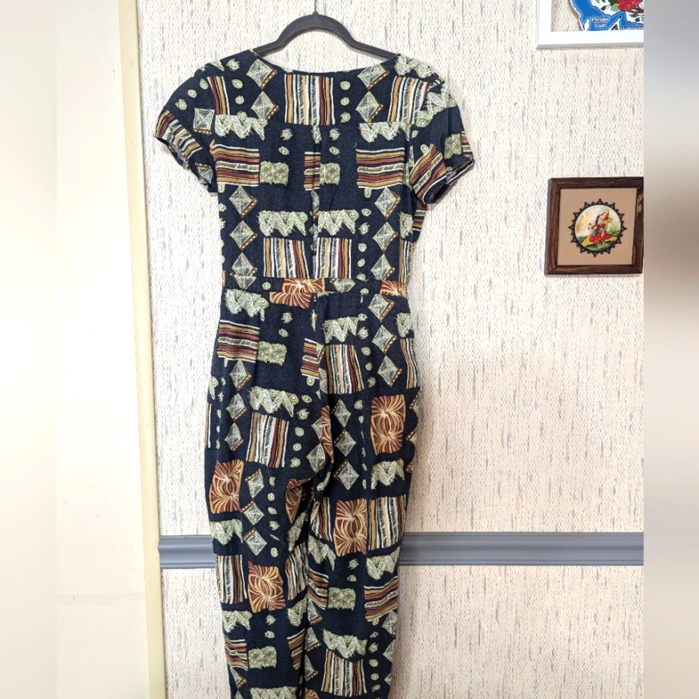 Mo: Vint New York Jumper